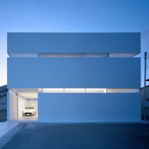House in Takamatsu by Fujiwaramuro Architects