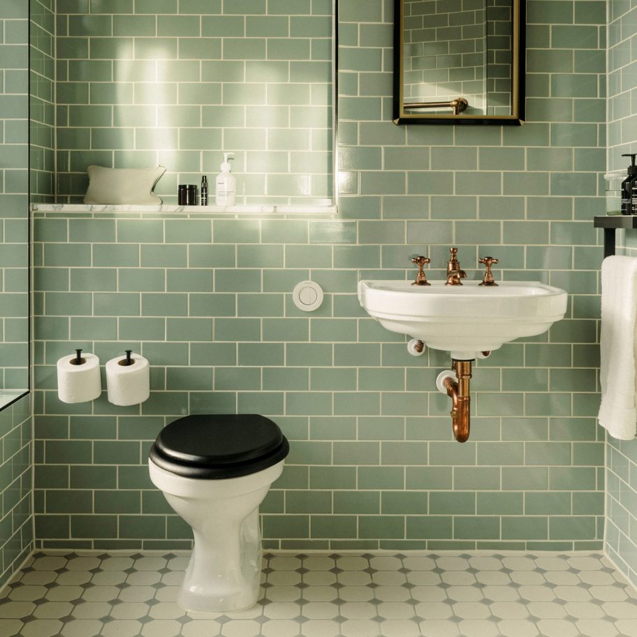 Explore the latest bathroom trends on this week’s Pinterest board