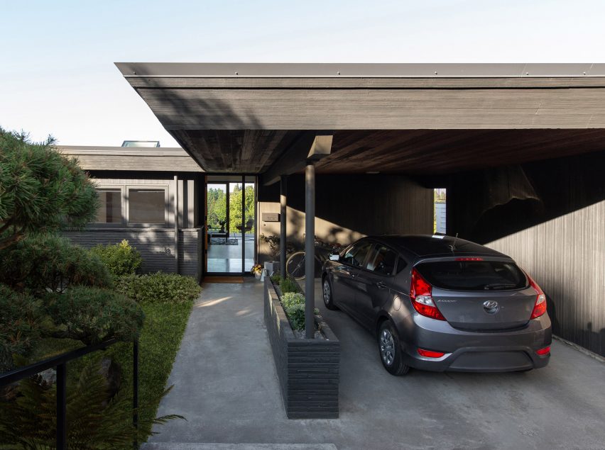 Irwin Caplan’s Laurelhurst House by SHED