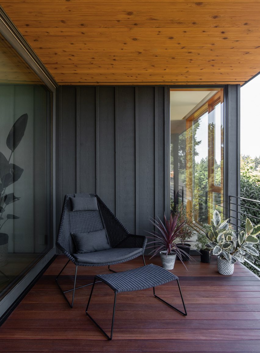 Irwin Caplan’s Laurelhurst House by SHED