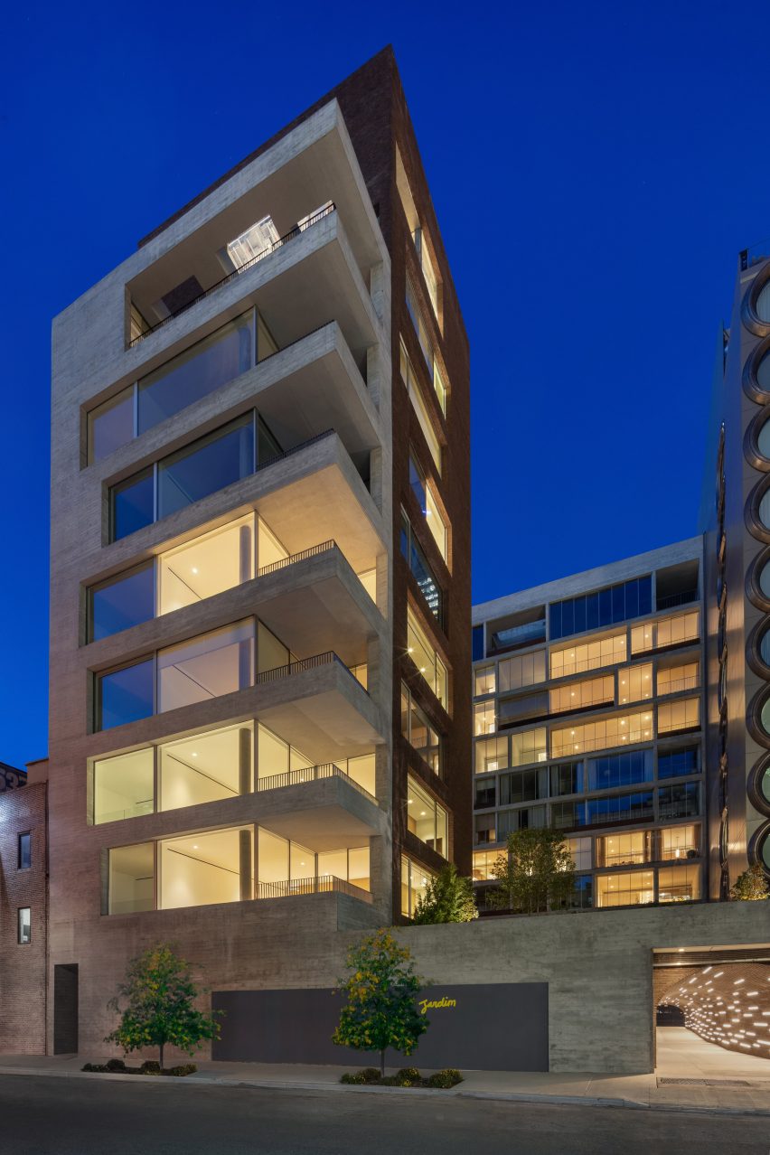 Jardim by Isay Weinfeld