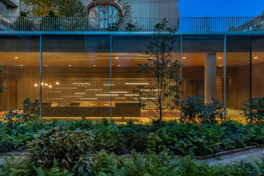 Jardim by Isay Weinfeld
