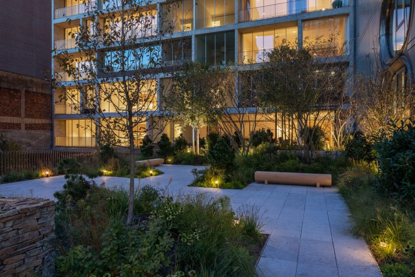 Jardim by Isay Weinfeld