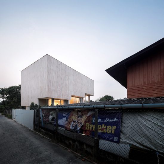 JB House by IDIN Architects