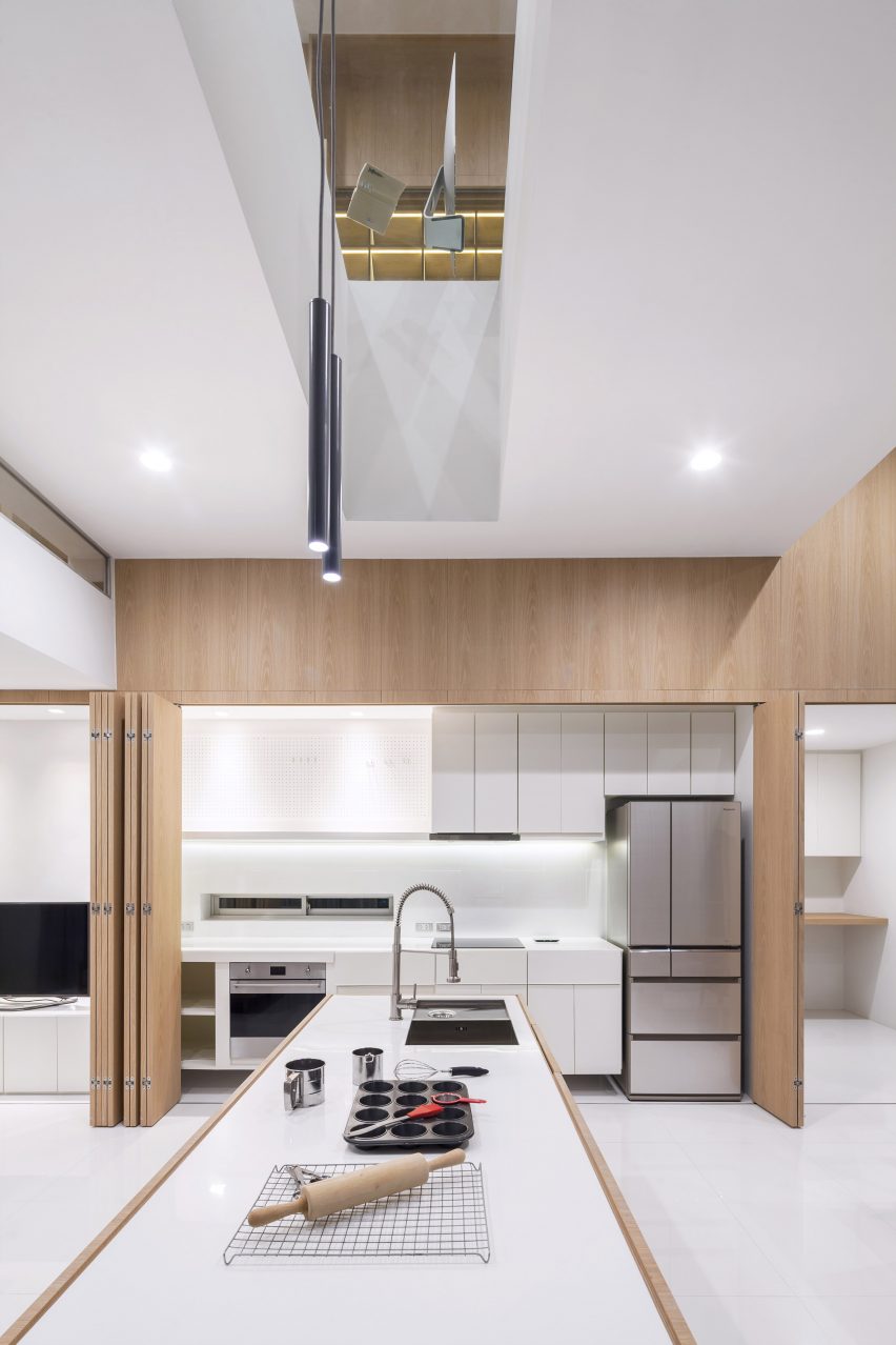 JB House by IDIN Architects