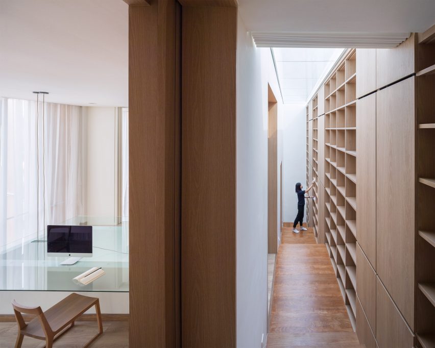 JB House by IDIN Architects