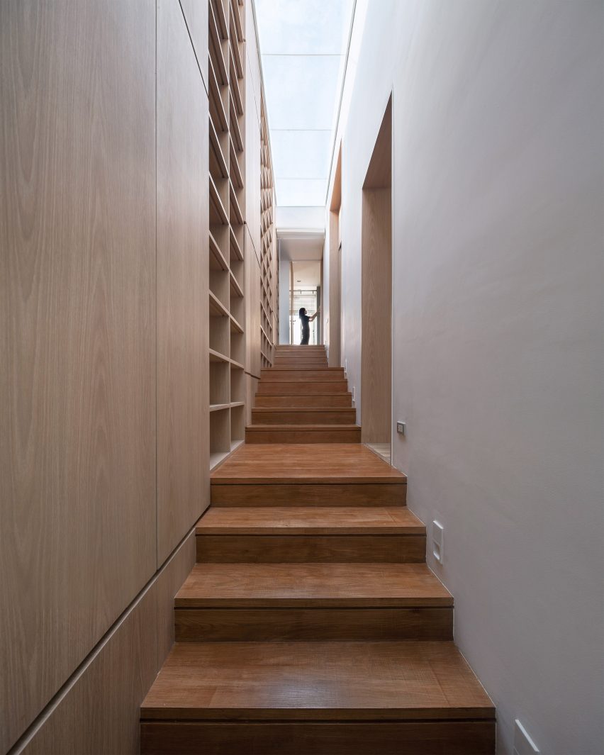 JB House by IDIN Architects