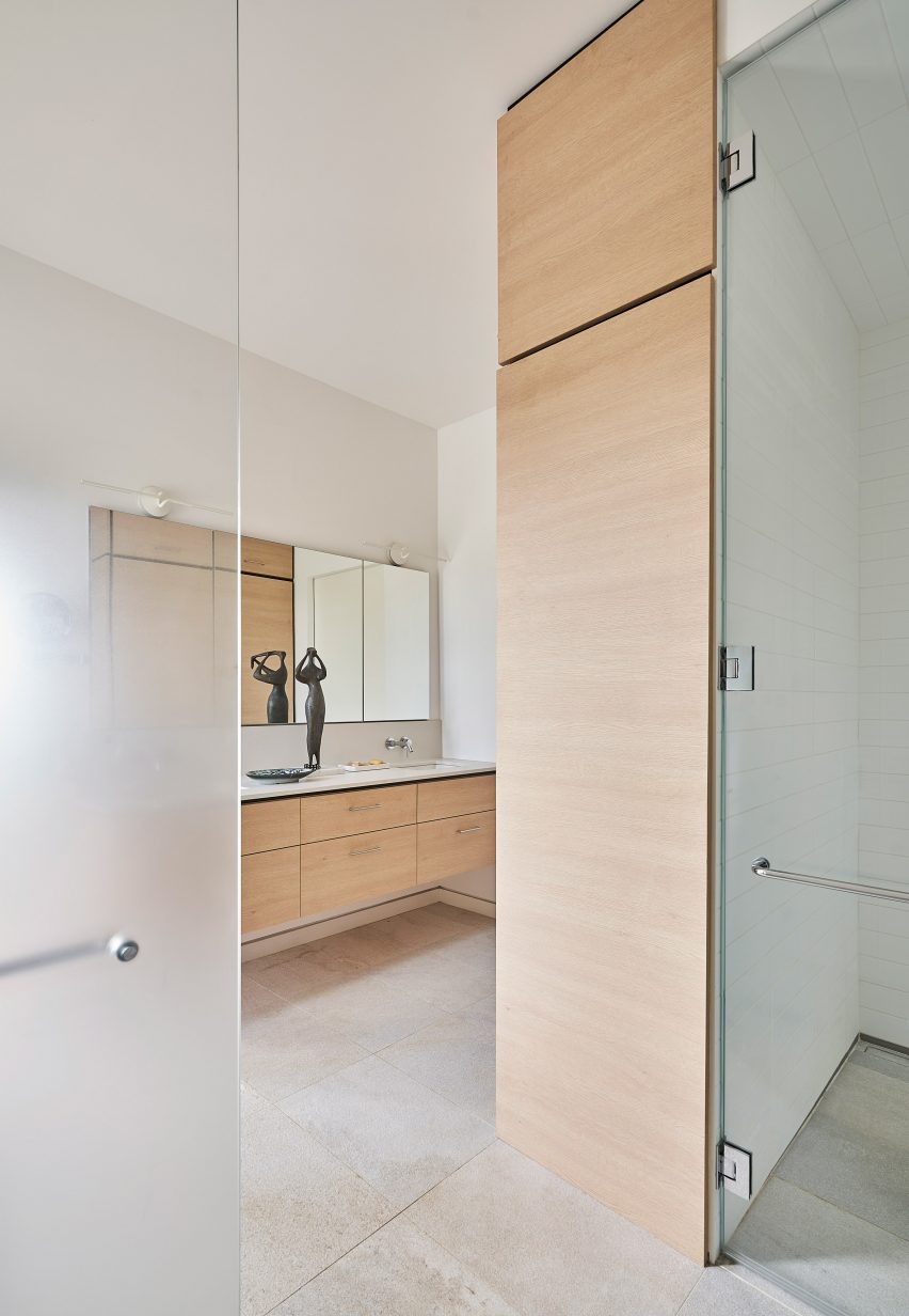 Lake Geneva Residence by Collective Office
