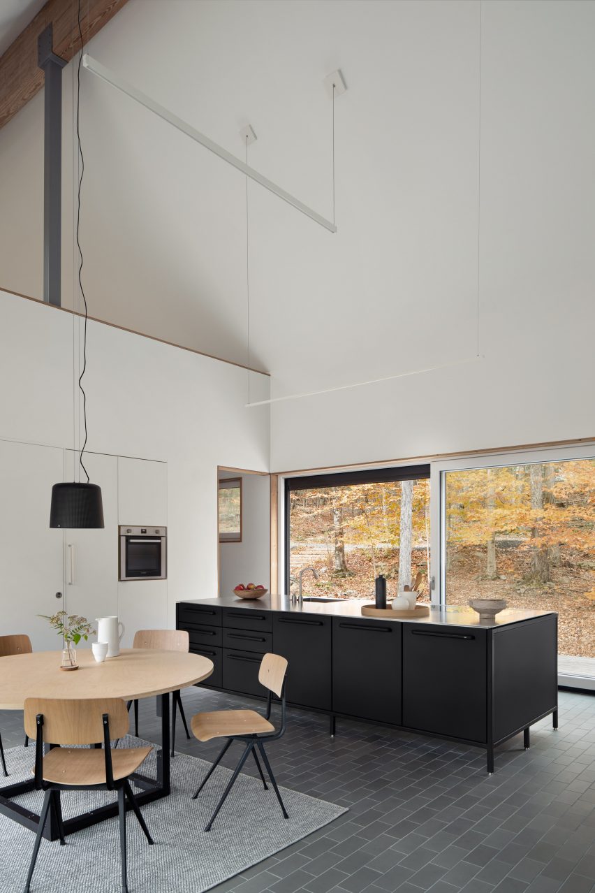 Mount Tobias house by IDS/R ArchitectureMount Tobias house by IDS/R Architecture