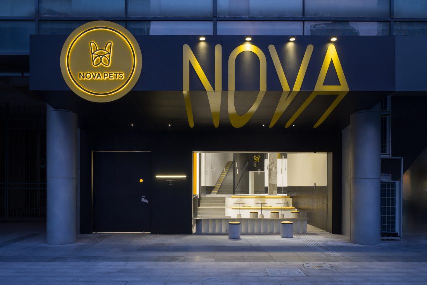 Nova Pets grooming salon by Say Architects