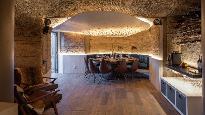 Photocatalytic Cave MM by Amezcua