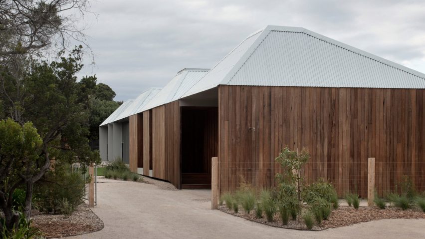 Point Lonsdale House by Edition Office