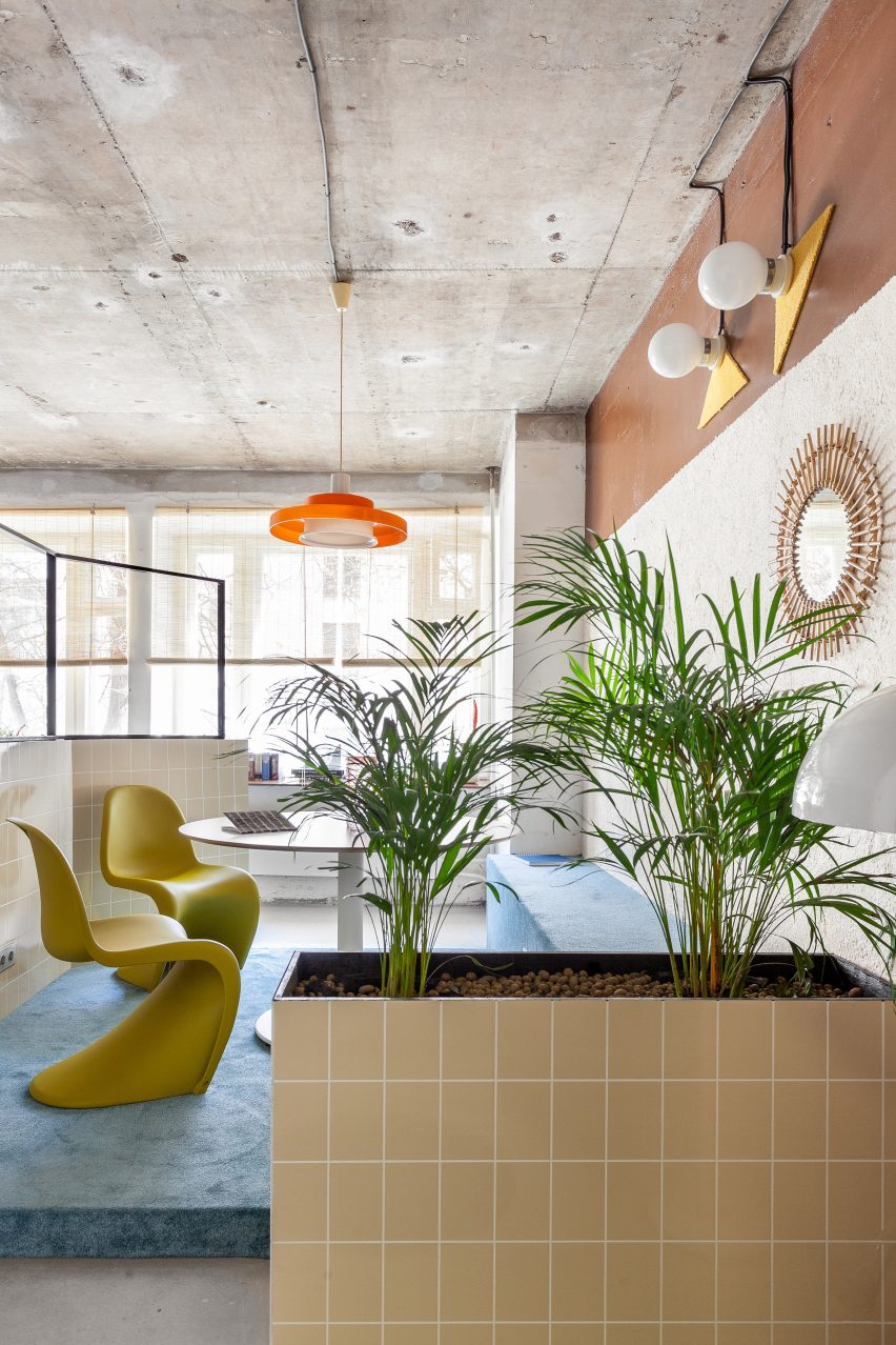 Rupor office designed by Dvekati
