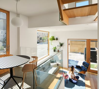 SemiSemi House by Peter McNeil and Clarissa Nam COMN Architects
