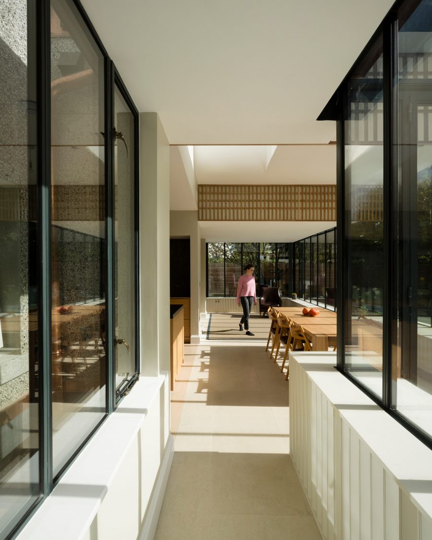 The Glass Ribbon by Scullion Architects