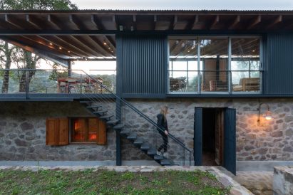 The Stables by Carolina Vago
