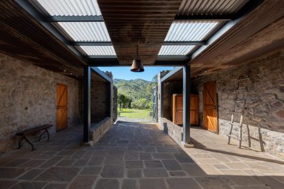The Stables by Carolina Vago