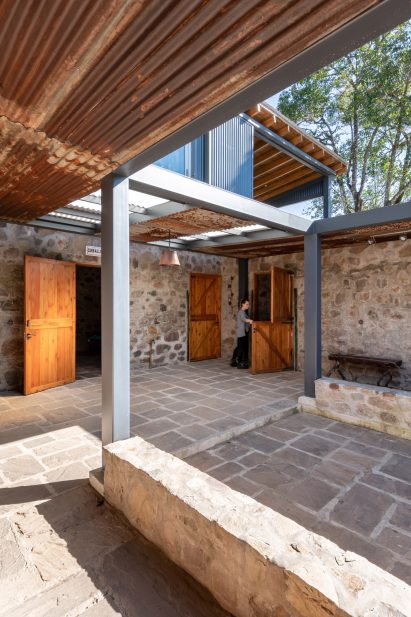 The Stables by Carolina Vago
