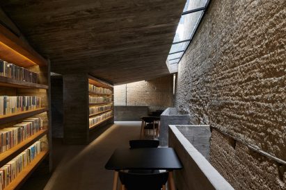 Xiadi Paddy Field Bookstore of Librairie Avant-Garde by TAO