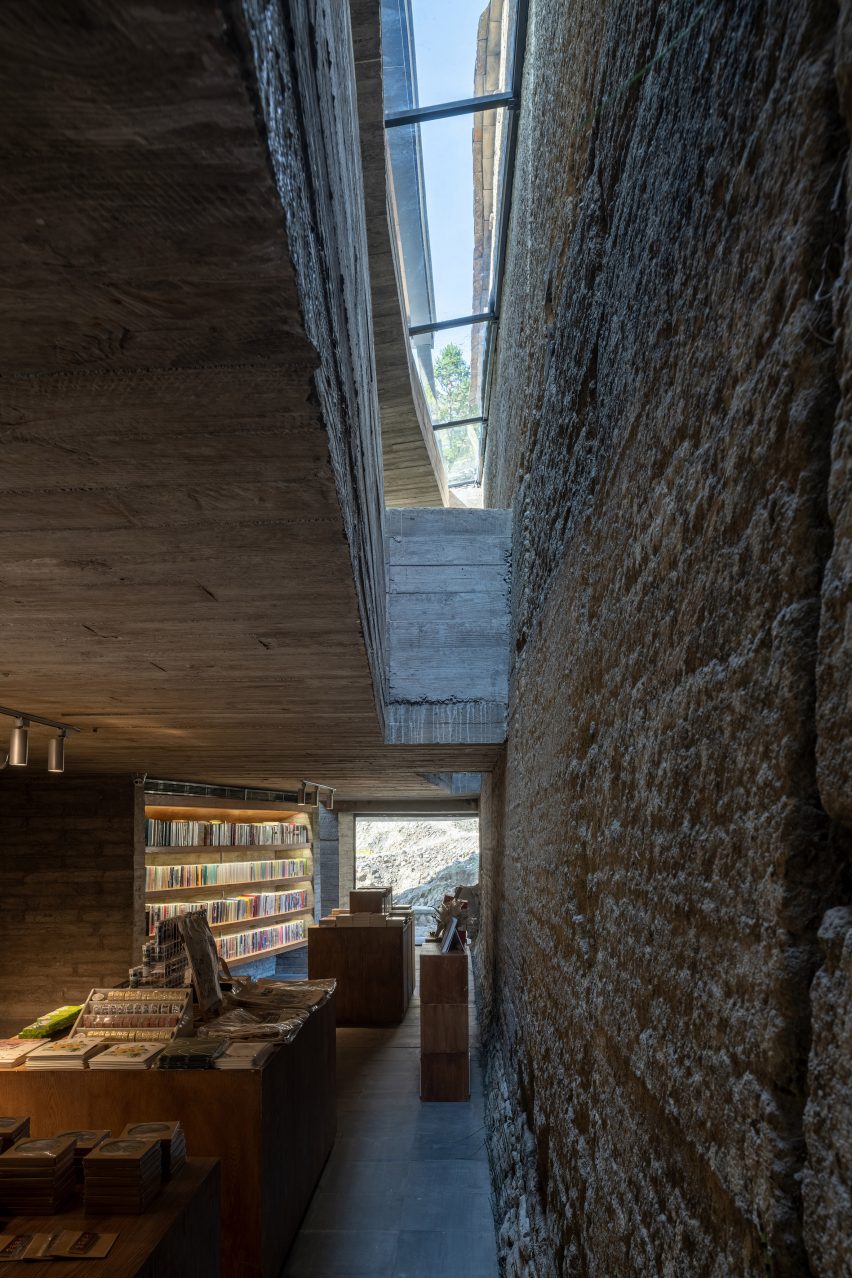 Xiadi Paddy Field Bookstore of Librairie Avant-Garde by TAO