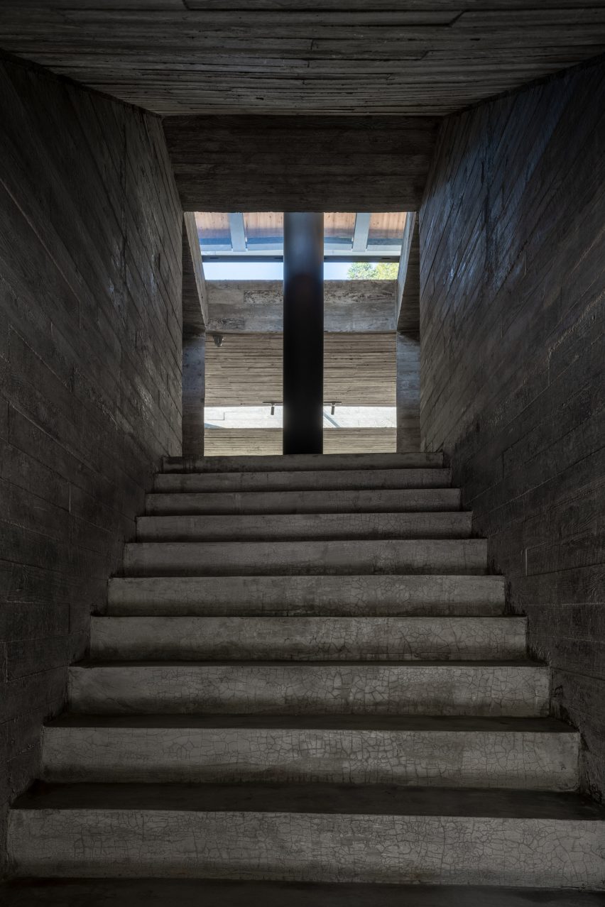 Xiadi Paddy Field Bookstore of Librairie Avant-Garde by TAO