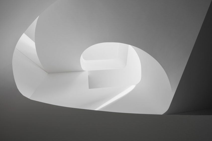 Concrete Villa Comano by DF-DC