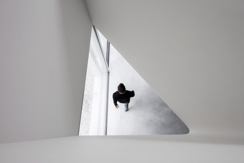 Concrete Villa Comano by DF-DC
