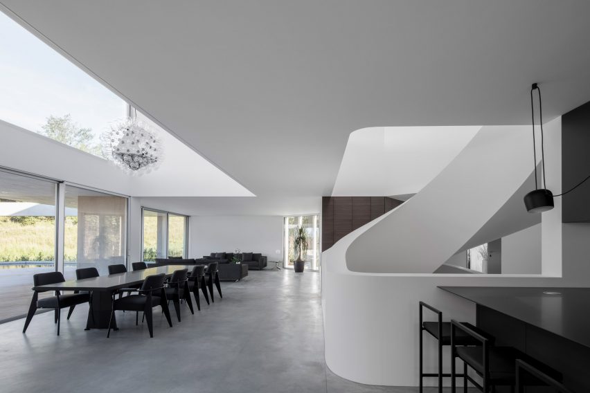 Concrete Villa Comano by DF-DC