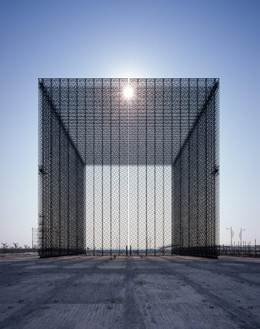 Expo Entry Portals Dubai Expo 2020 by Asif Khan