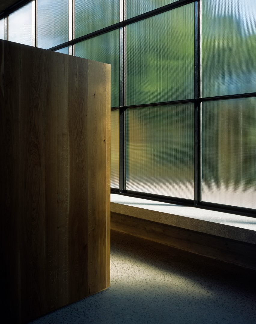 Atelier Monika Sosnowska by Architecture Club oak partition