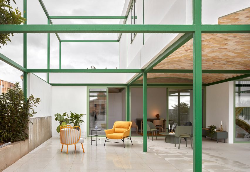 Brick Vault House by Space Popular in Spain