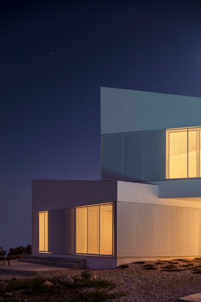 Bridge House by Nomo Studio