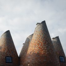 Five exciting architecture and design roles available on Dezeen Jobs this week