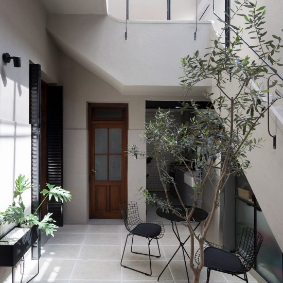 Casa Juramento by Hernan Landolfo