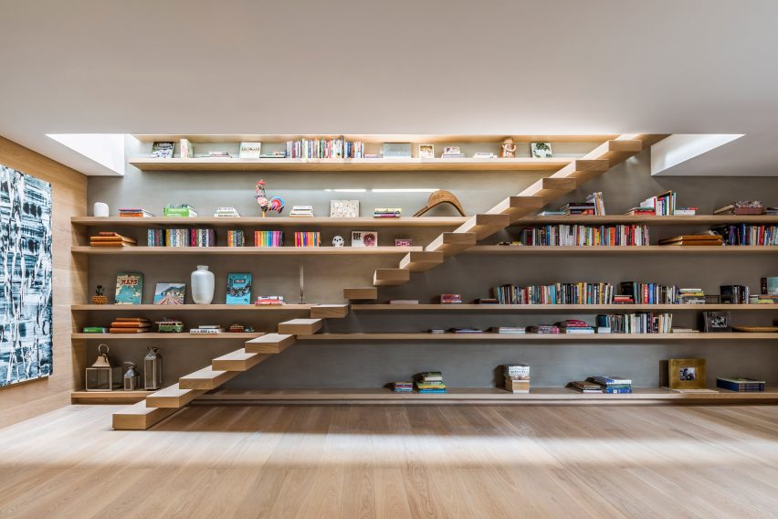 Casa Sierra Fría by Esrawe Studio