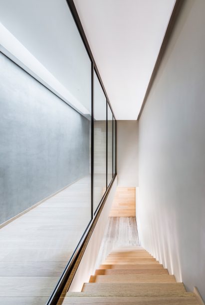 Casa Sierra Fría by Esrawe Studio