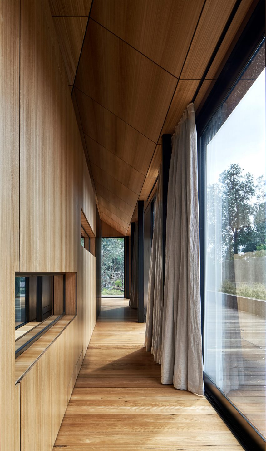 Casa X by Branch Studio Architects