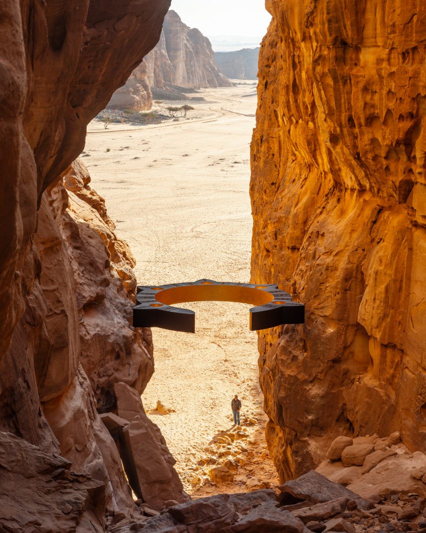 Desert X installs 14 site-specific works in Saudi Arabian desert