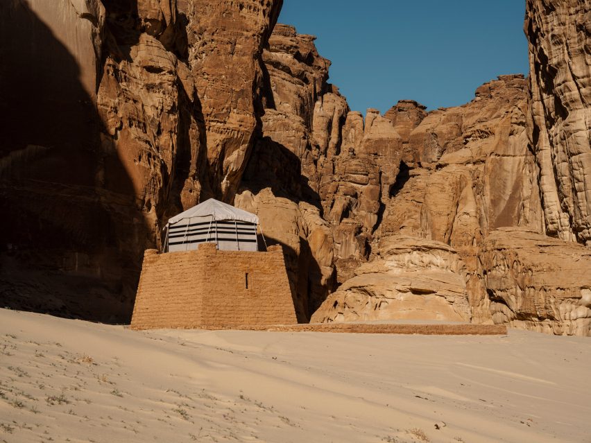 Desert X installs 14 site-specific works in Saudi Arabian desert