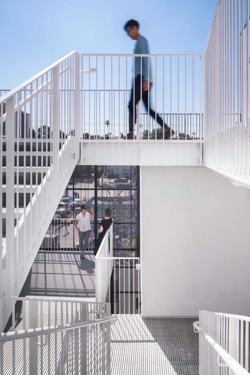 Dillon 617 by LOHA