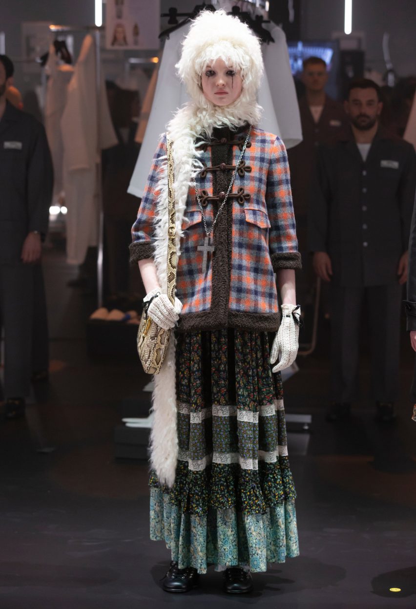 Alessandro Michele refocuses backstage prep as the main act for Gucci A/W 2020 show