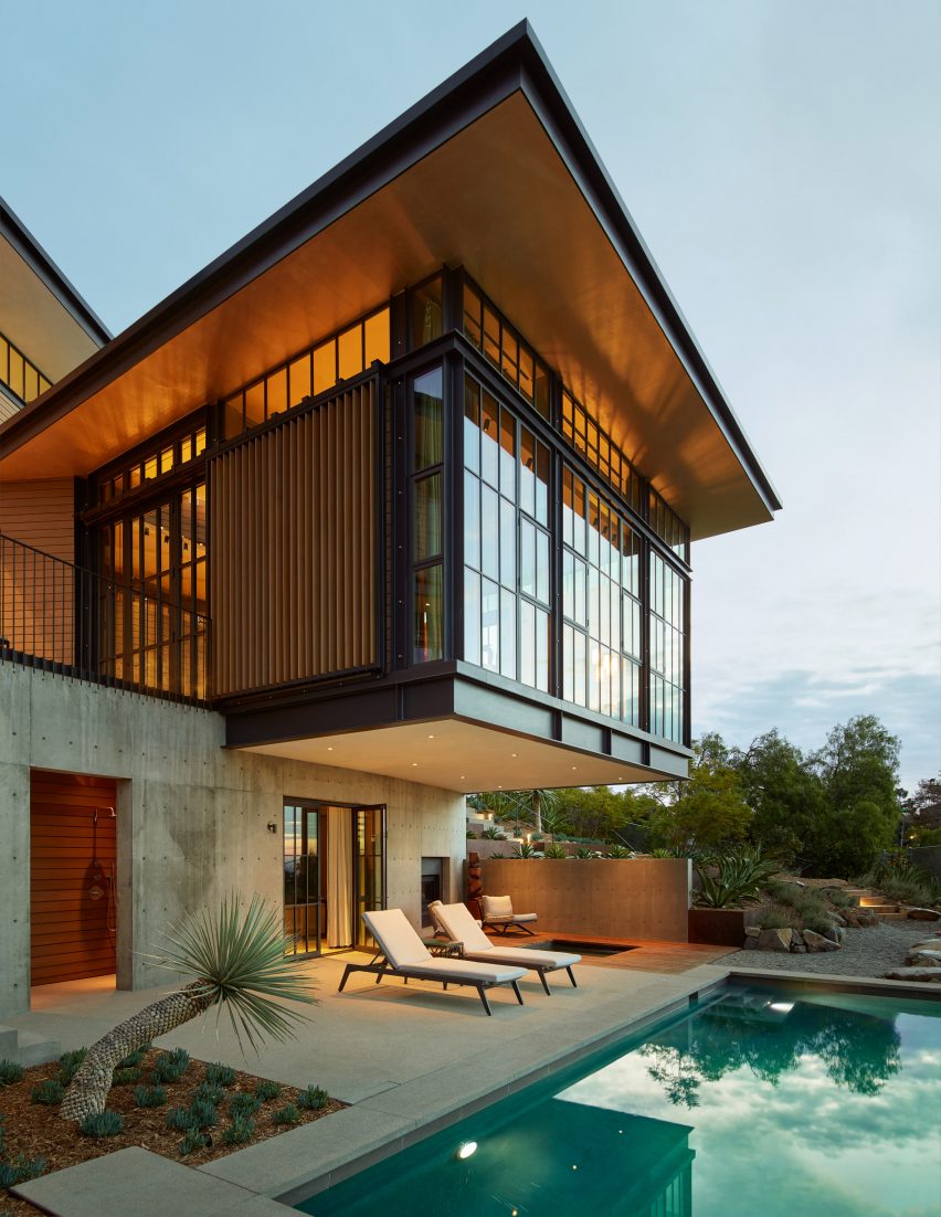 Hollywood Hills by Mutuus Studio