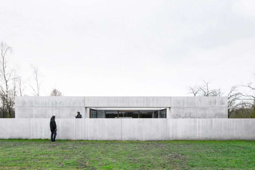 House for a ceramic designer by Arhitektura d.o.o.