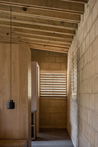 House in Avandaro by Taller Hector Barroso