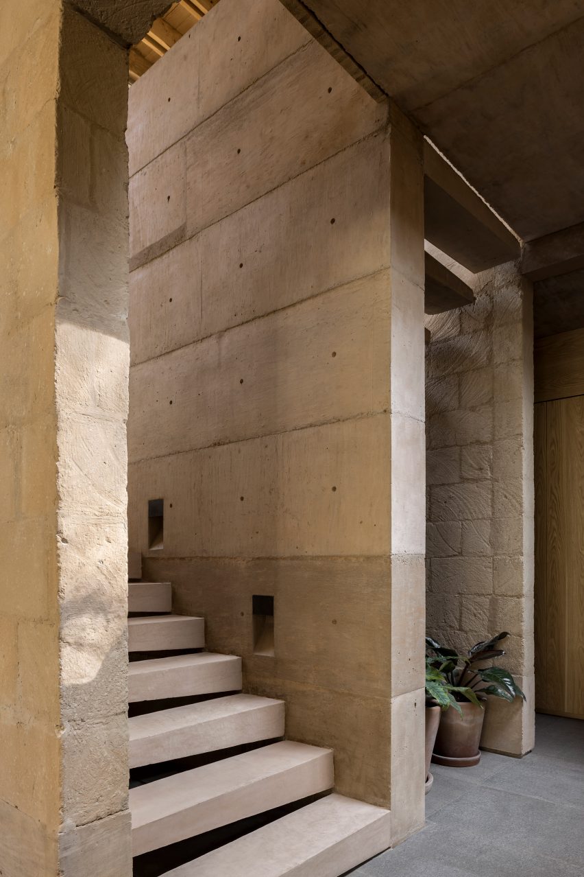 House in Avandaro by Taller Hector Barroso