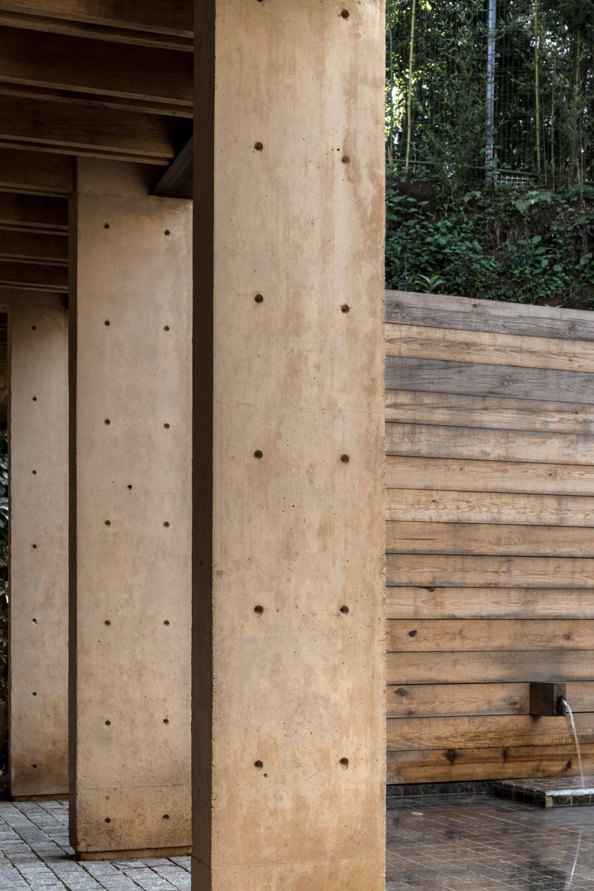 House in Avandaro by Taller Hector Barroso