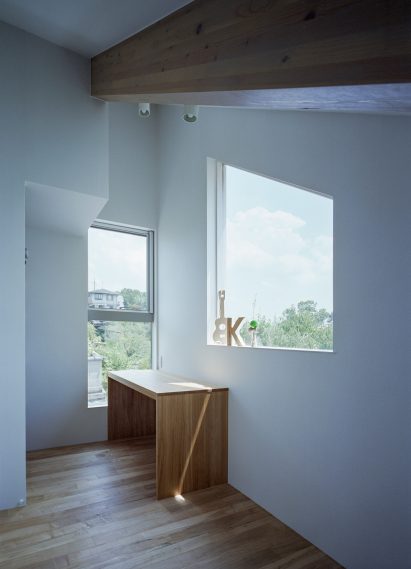 House in Gakuenmae by FujiwaraMuro Architects