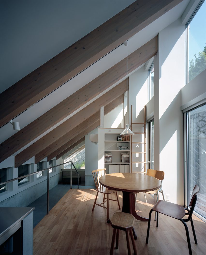 House in Gakuenmae by FujiwaraMuro Architects
