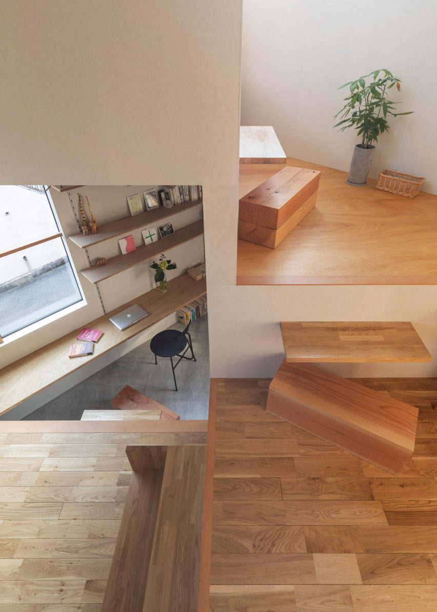 House in Takatsuki by Tato Architects steps