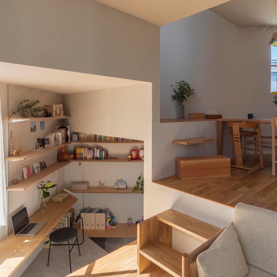 House in Takatsuki by Tato Architects